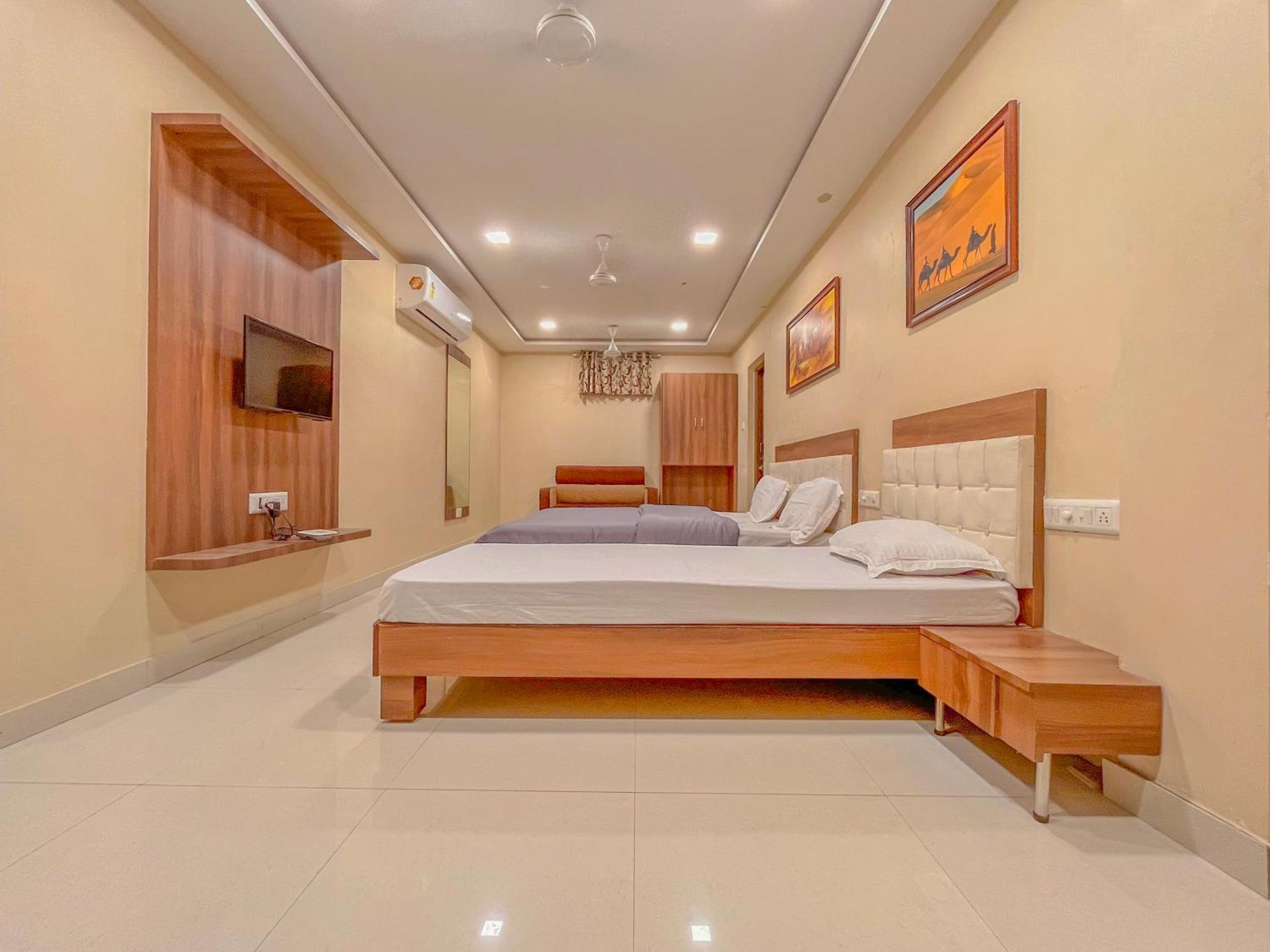 Stayguru Park View Residency Bhuj Eksteriør billede