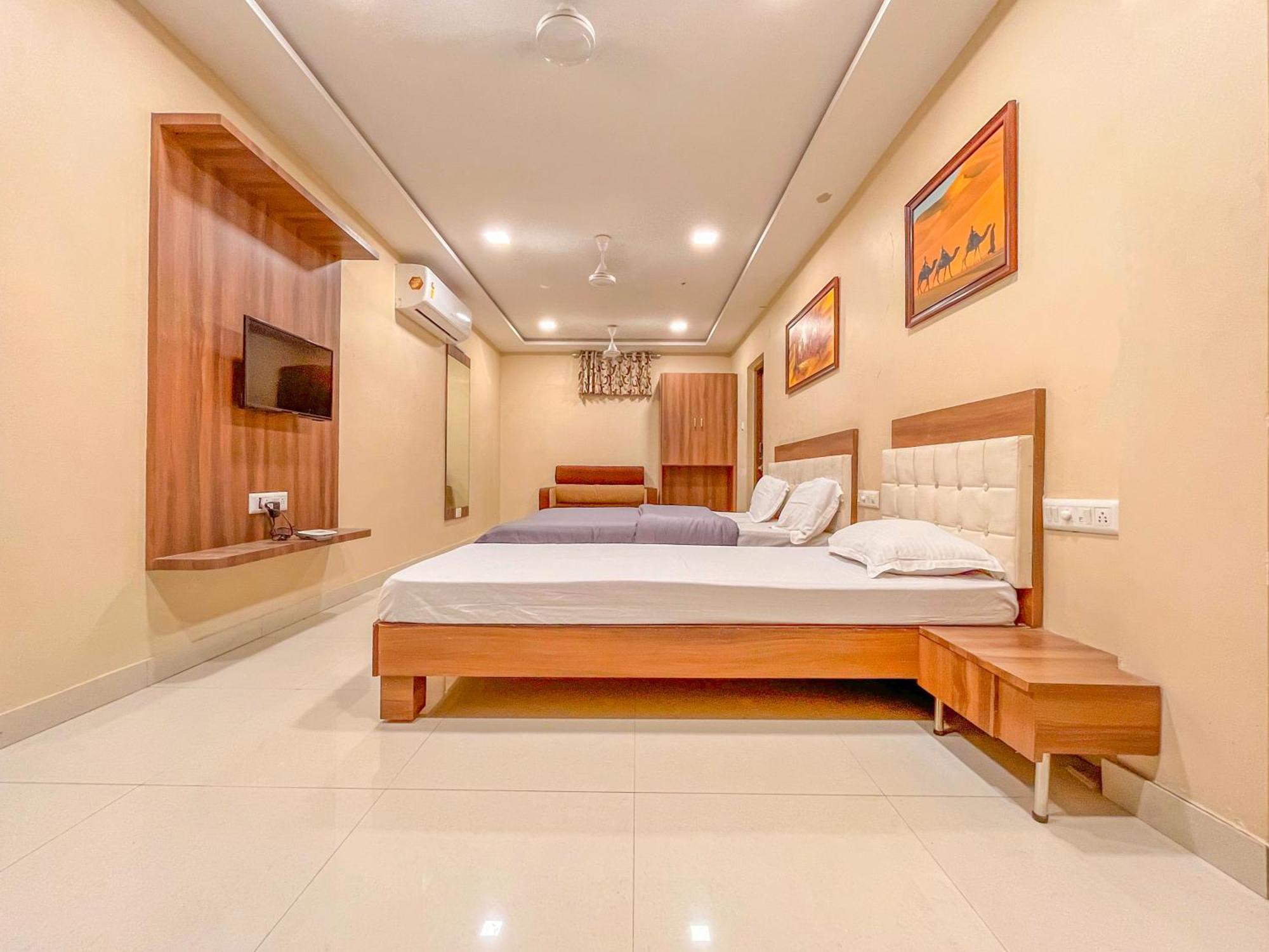Stayguru Park View Residency Bhuj Eksteriør billede