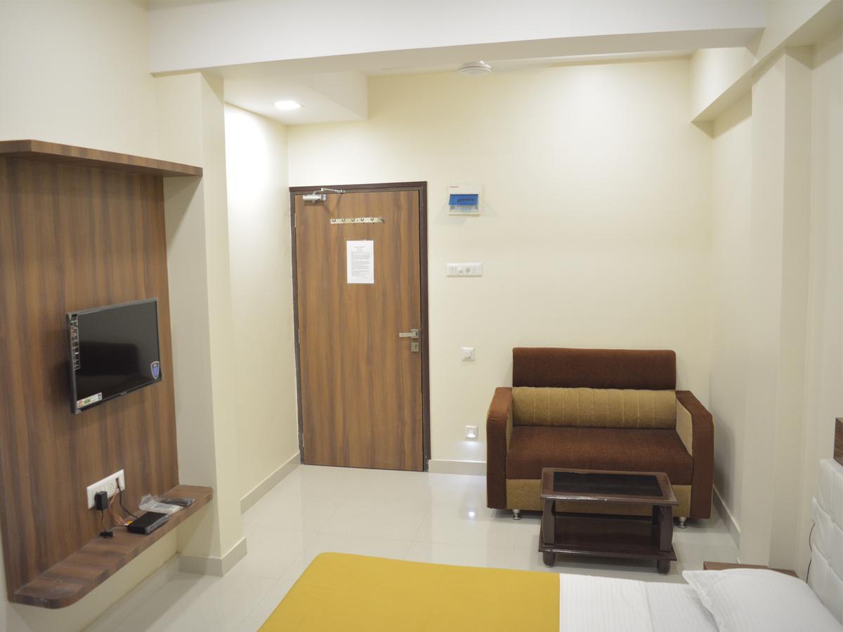 Stayguru Park View Residency Bhuj Eksteriør billede